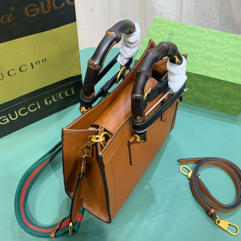 Gvc*1 top handle bags 4220c-0083