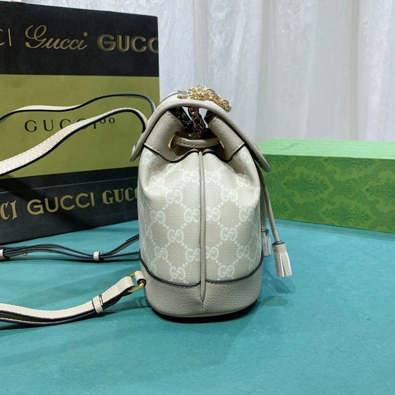 Gvc*1 backpacks 4220c-0088