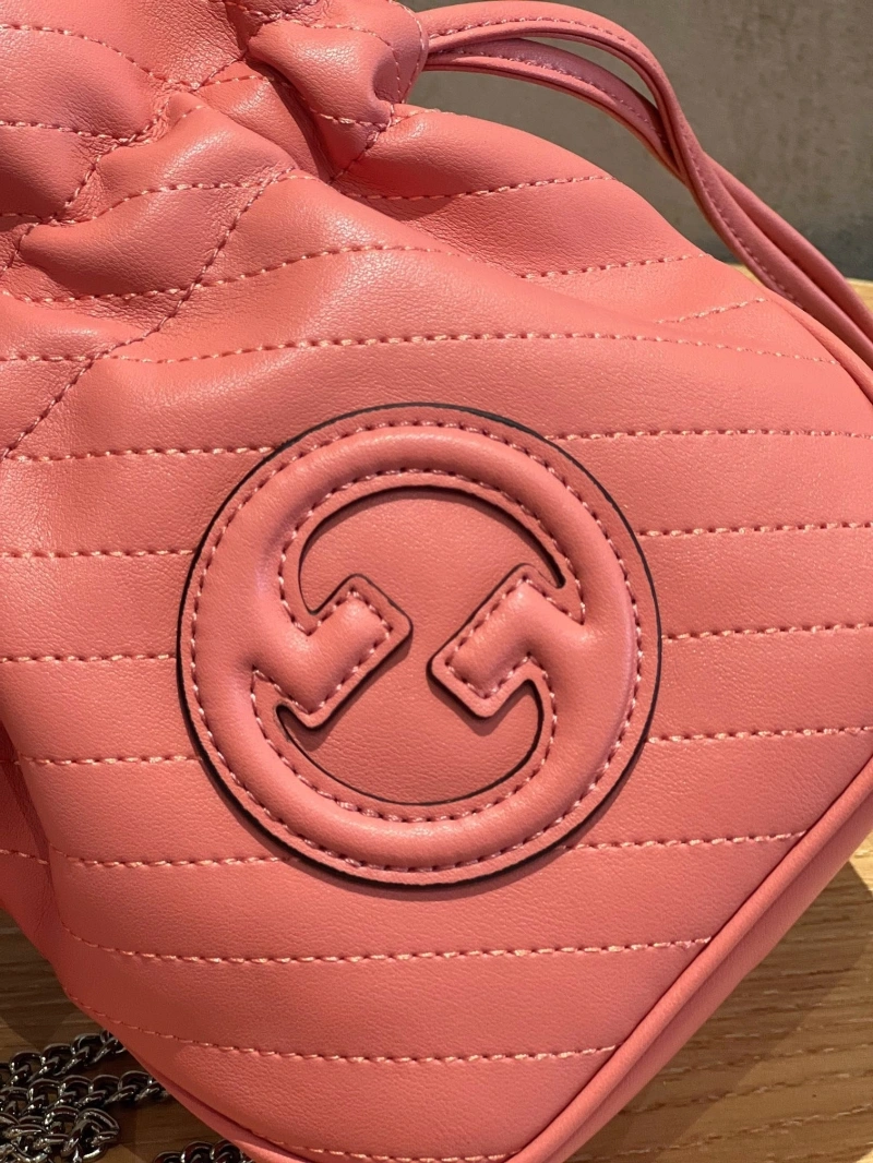 Gvc*1 bucket bags 4220c-0104