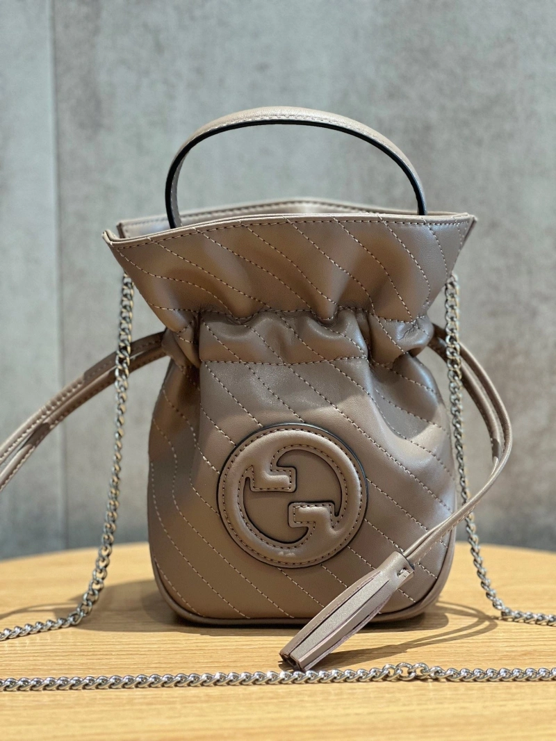 Gvc*1 bucket bags 4220c-0105