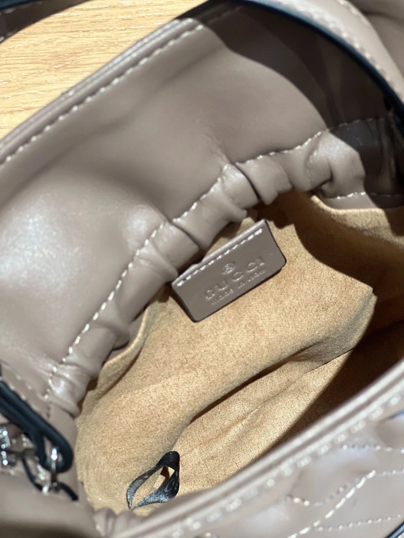 Gvc*1 bucket bags 4220c-0105