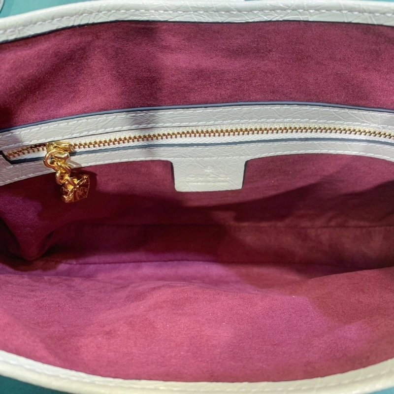 Gvc*1 top handle bags 4220c-0128