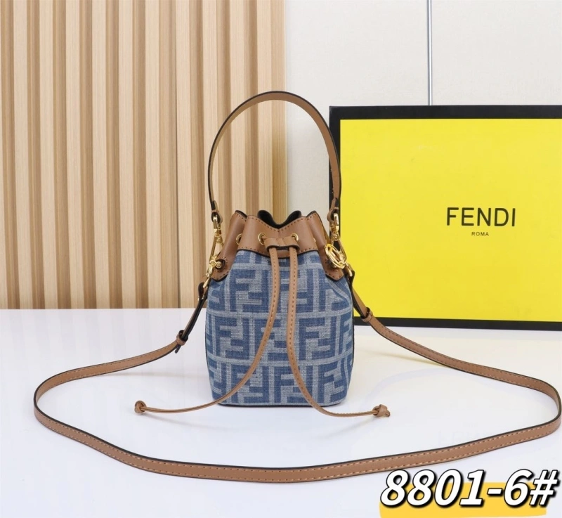 F**di bucket bags 4220c-0177