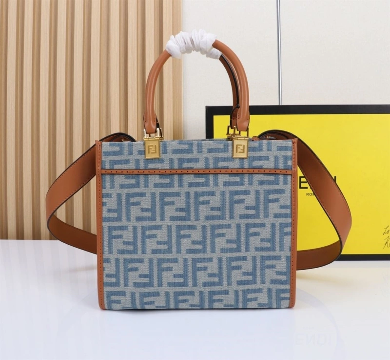 F**di shopping bags 4220c-0178