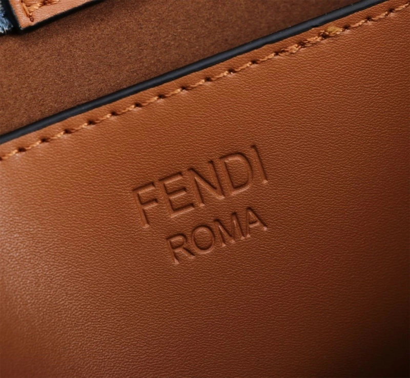 F**di shopping bags 4220c-0178