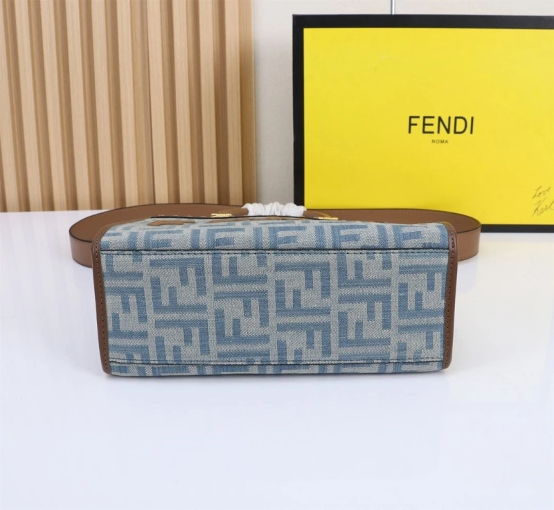 F**di shopping bags 4220c-0179