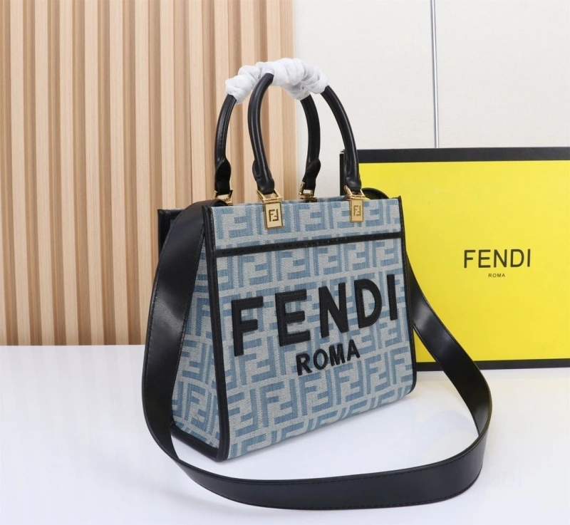 F**di shopping bags 4220c-0181