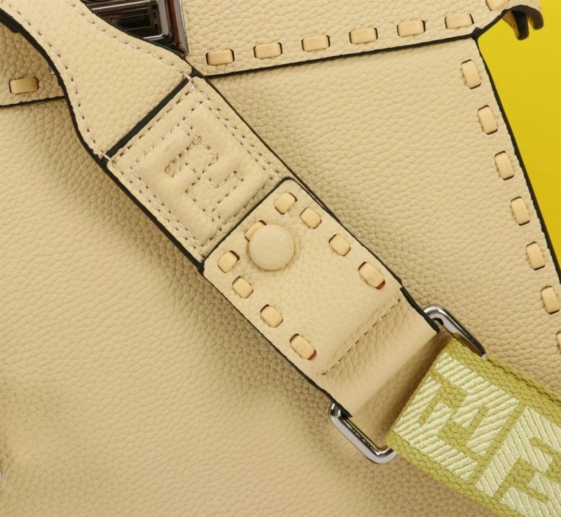 F**di top handle bags 4220c-0186