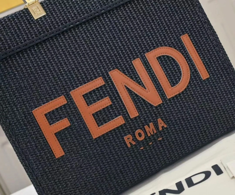 F**di shopping bags 4220c-0229