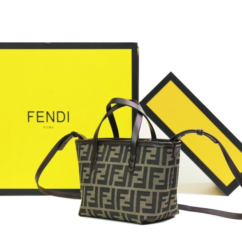 F**di shopping bags 4220c-0238