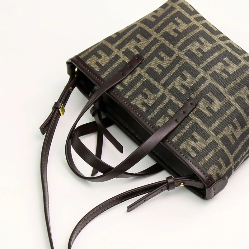 F**di shopping bags 4220c-0238