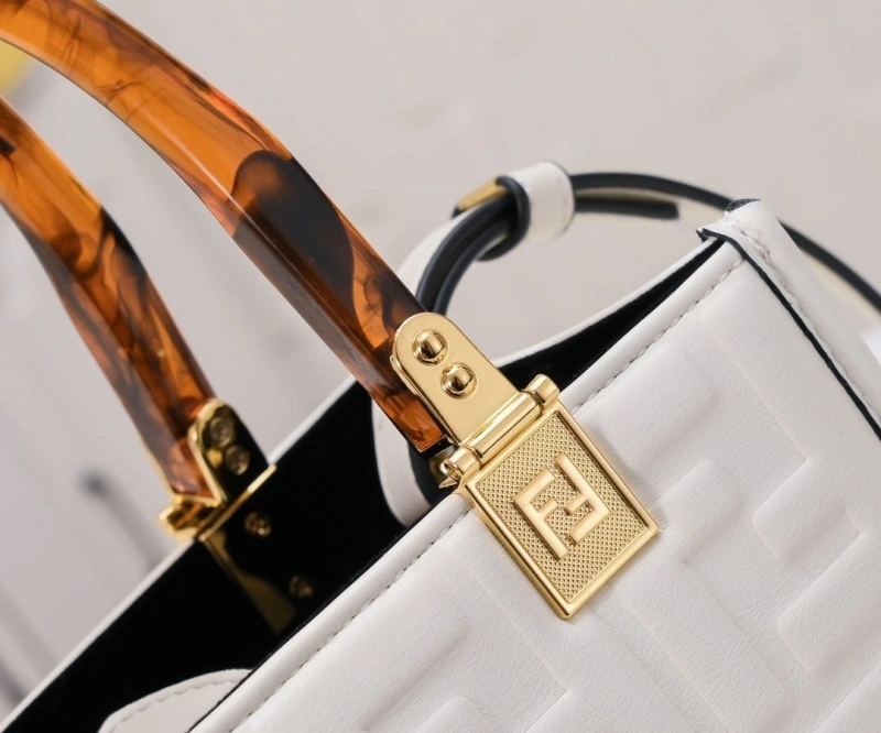 F**di shopping bags 4220c-0269
