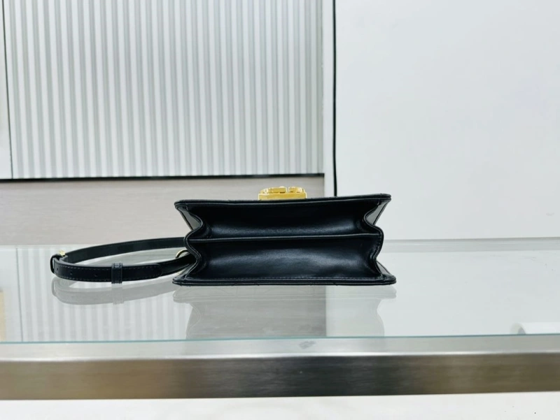 D10r top handle bags 4220c-0296