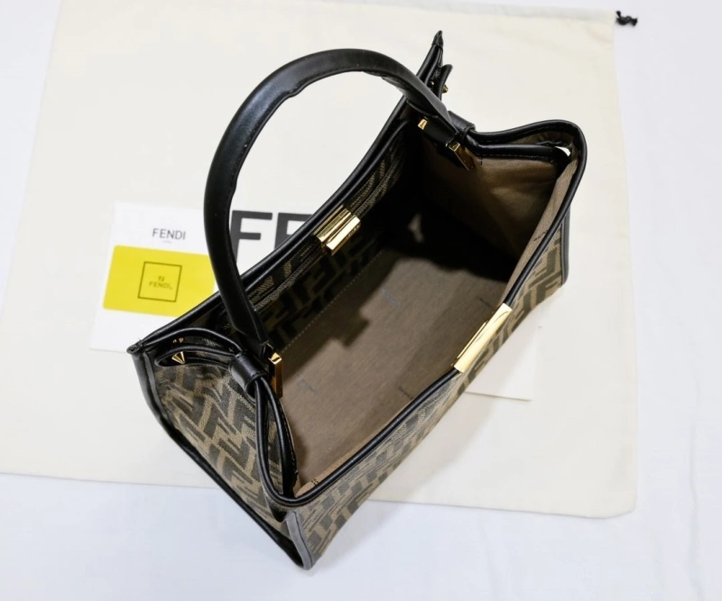 F**di shopping bags 4220c-0332