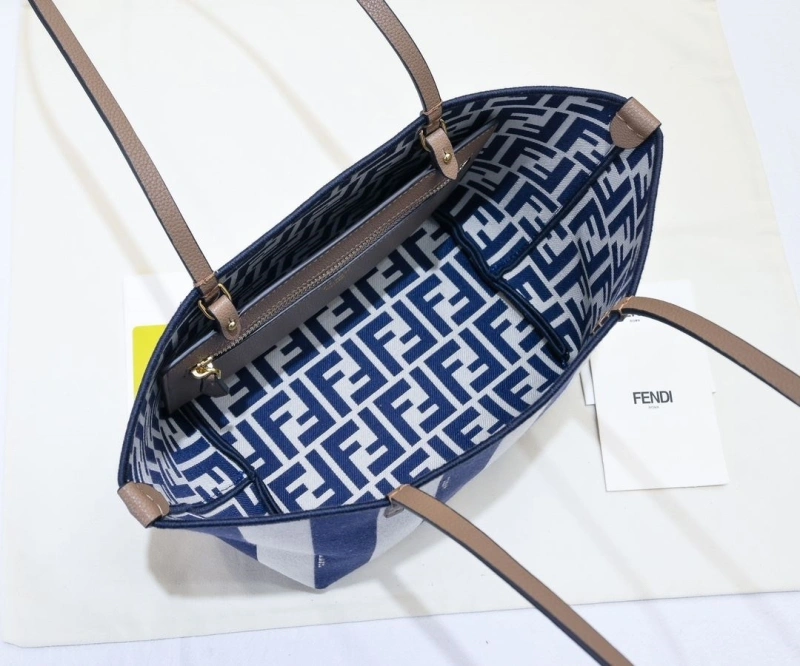 F**di shopping bags 4220c-0338