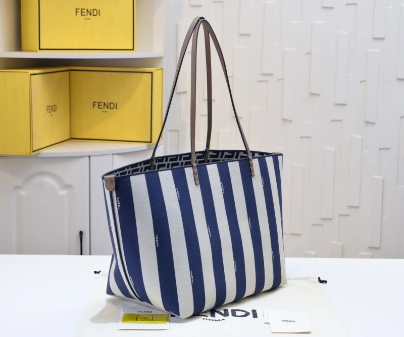 F**di shopping bags 4220c-0339