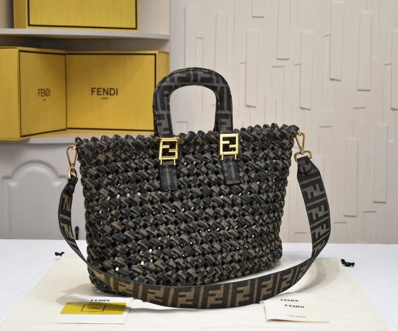 F**di shopping bags 4220c-0349