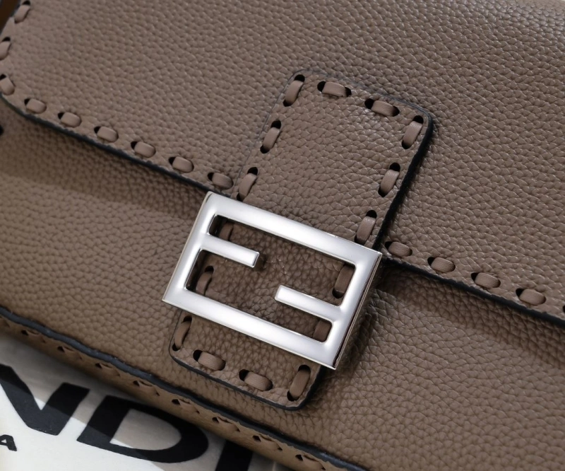 F**di top handle bags 4220c-0358