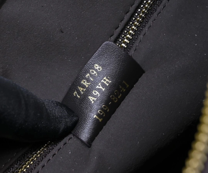 F**di top handle bags 4220c-0381