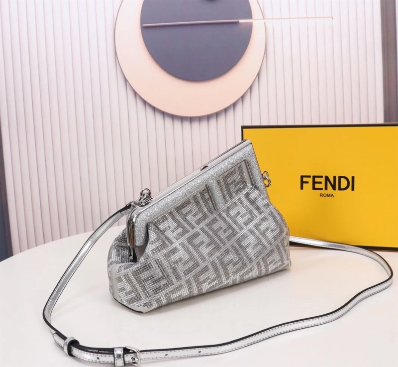 F**di first bags 4220c-0427