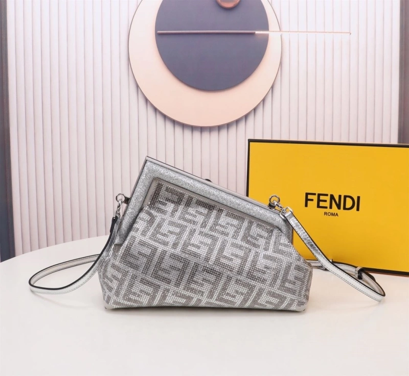 F**di first bags 4220c-0427