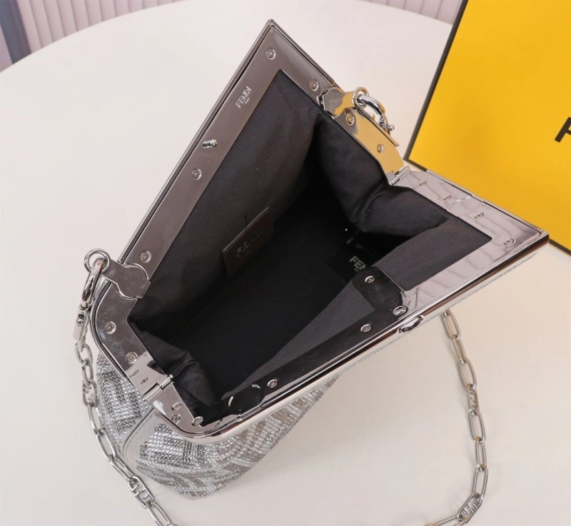 F**di first bags 4220c-0427