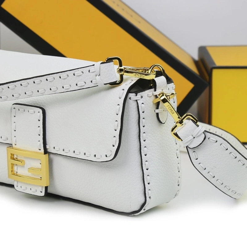 F**di baguette bags 4220d-0034