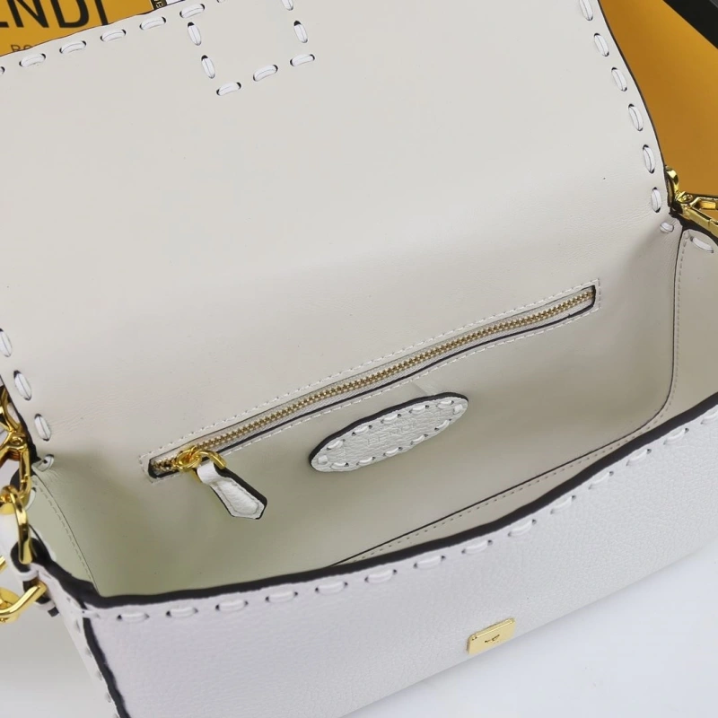 F**di baguette bags 4220d-0034