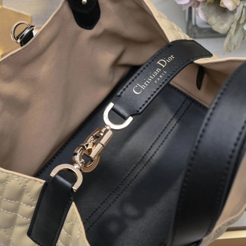 D10r top handle bags 4220d-0096