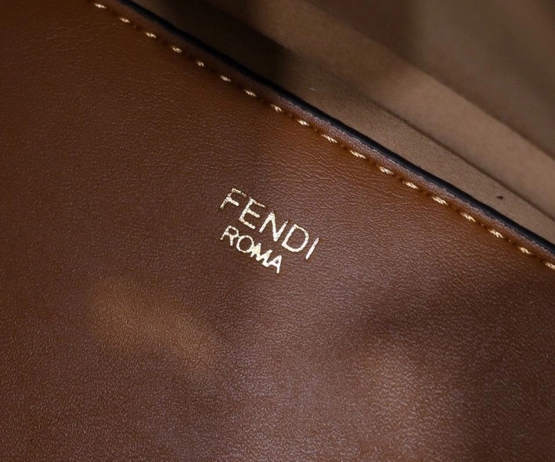 F**di shopping bags 4220d-0099