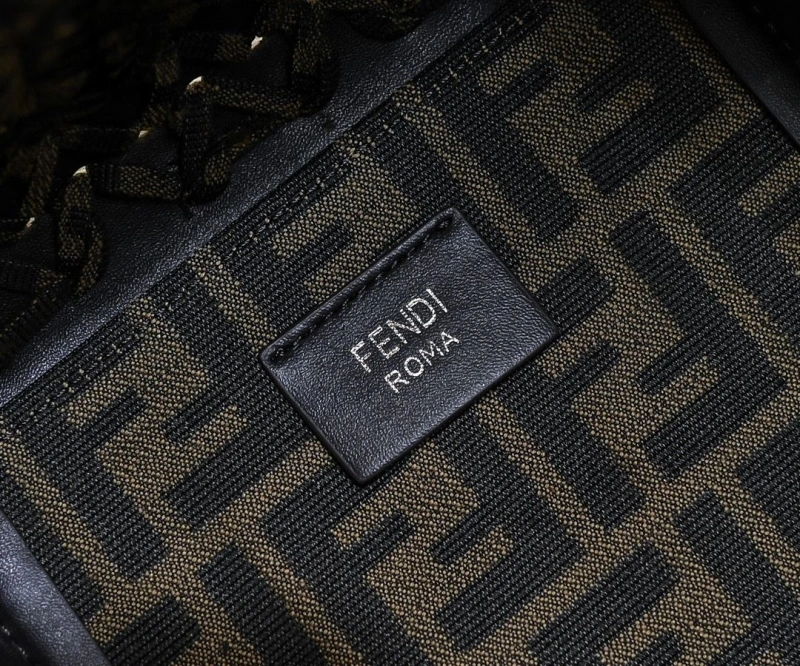 F**di shopping bags 4220d-0102