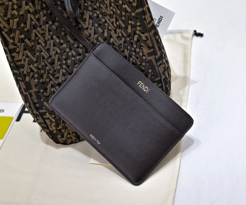 F**di shopping bags 4220d-0104