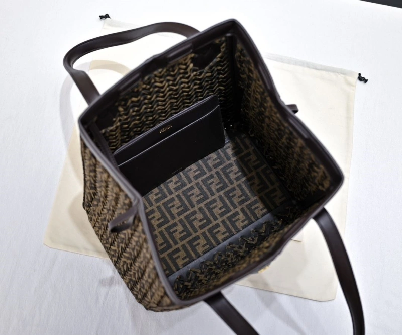 F**di shopping bags 4220d-0104