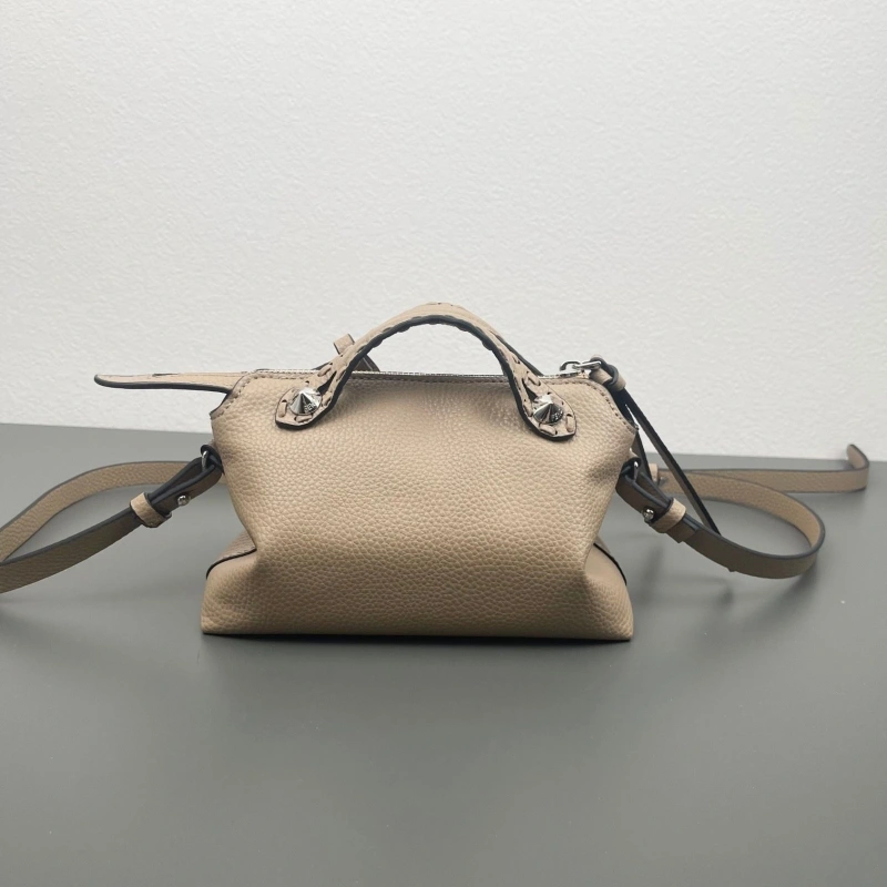 F**di top handle bags 4220d-0137