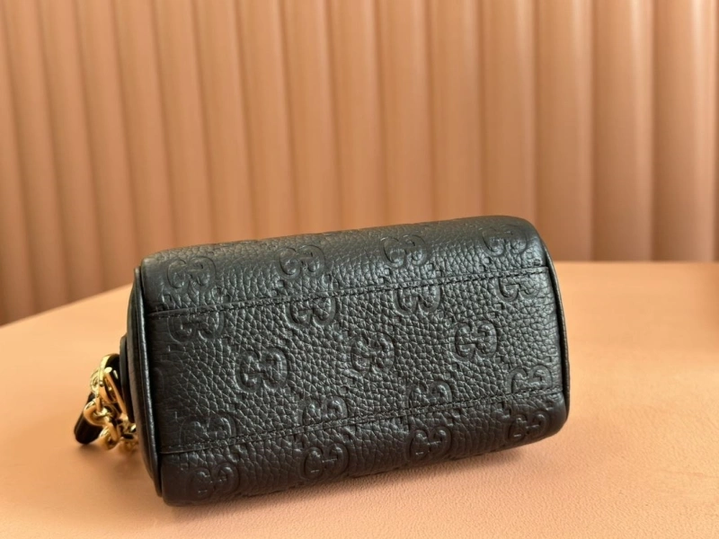 Gvc*1 satchel bags 4220d-0474