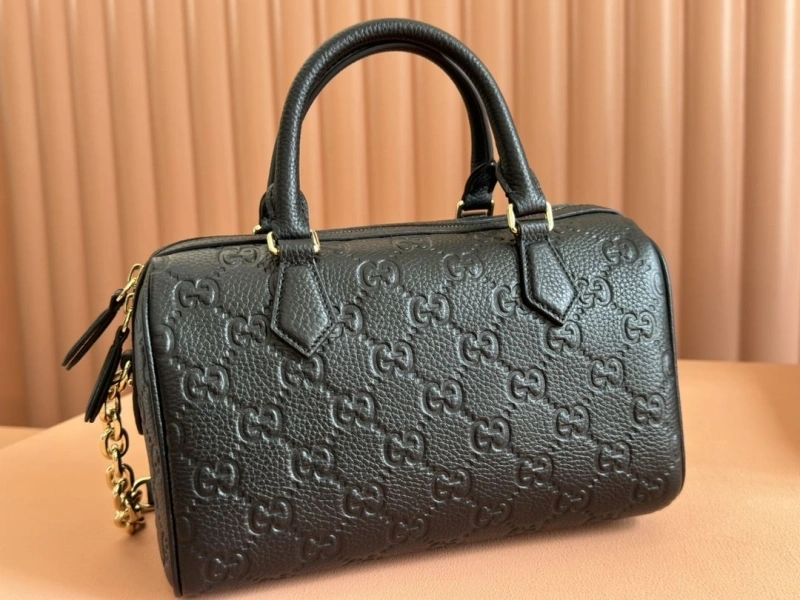 Gvc*1 satchel bags 4220d-0475