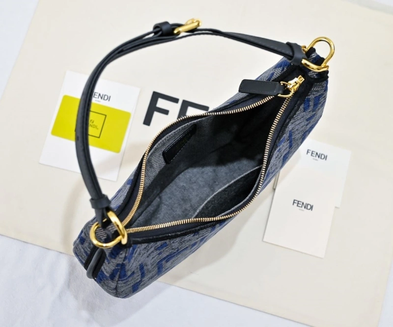 F**di top handle bags 4220d-0495