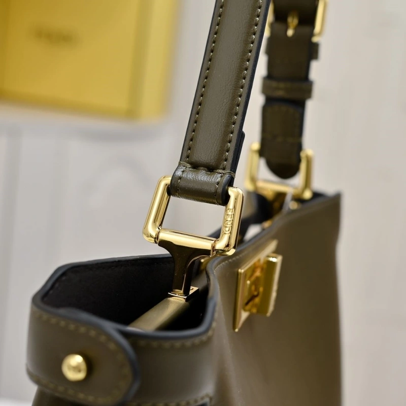 F**di top handle bags 4220d-0511