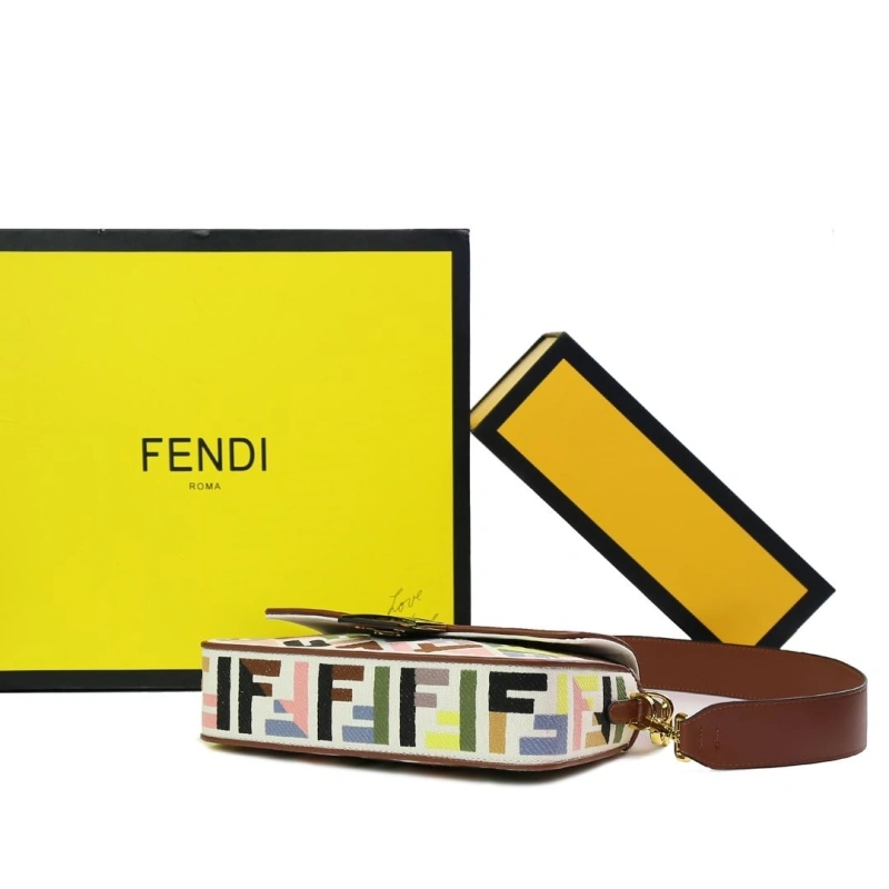 F**di baguette bags 4220d-0539
