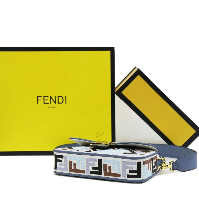 F**di baguette bags 4220d-0540