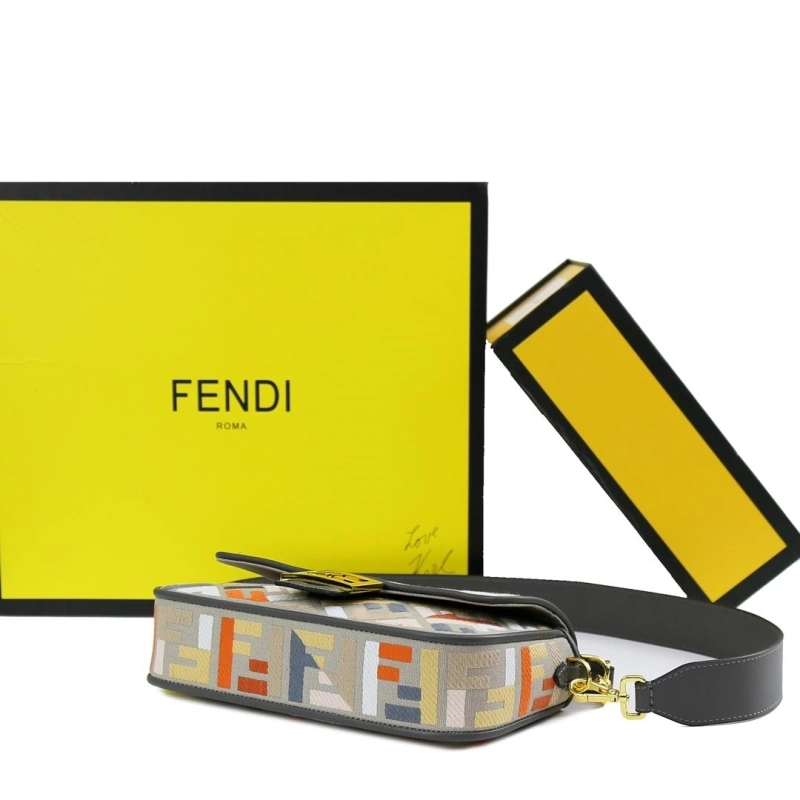 F**di baguette bags 4220d-0542