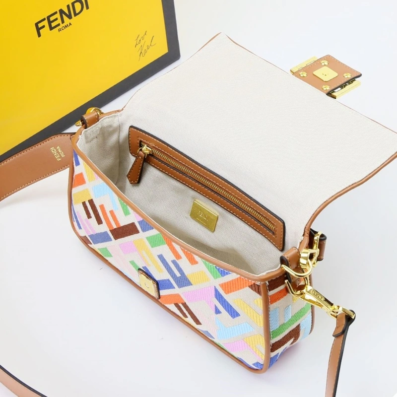 F**di baguette bags 4220d-0548