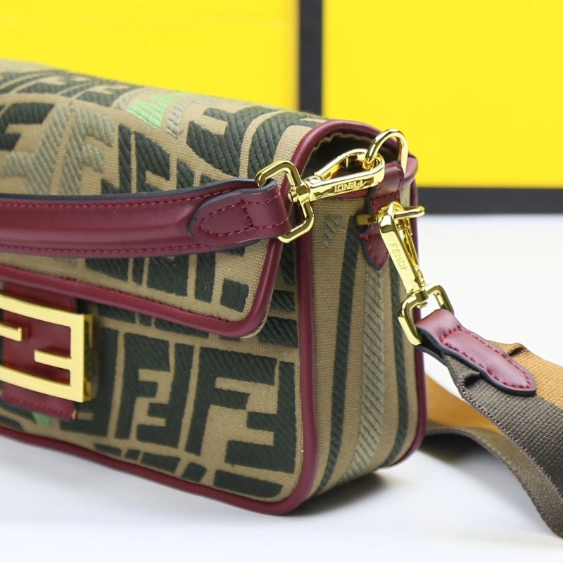F**di baguette bags 4220d-0550