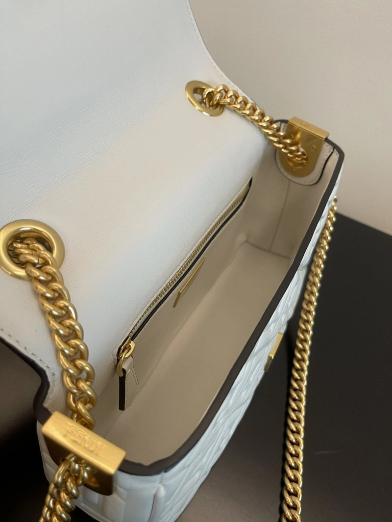 F**di baguette bags 4222c-0047
