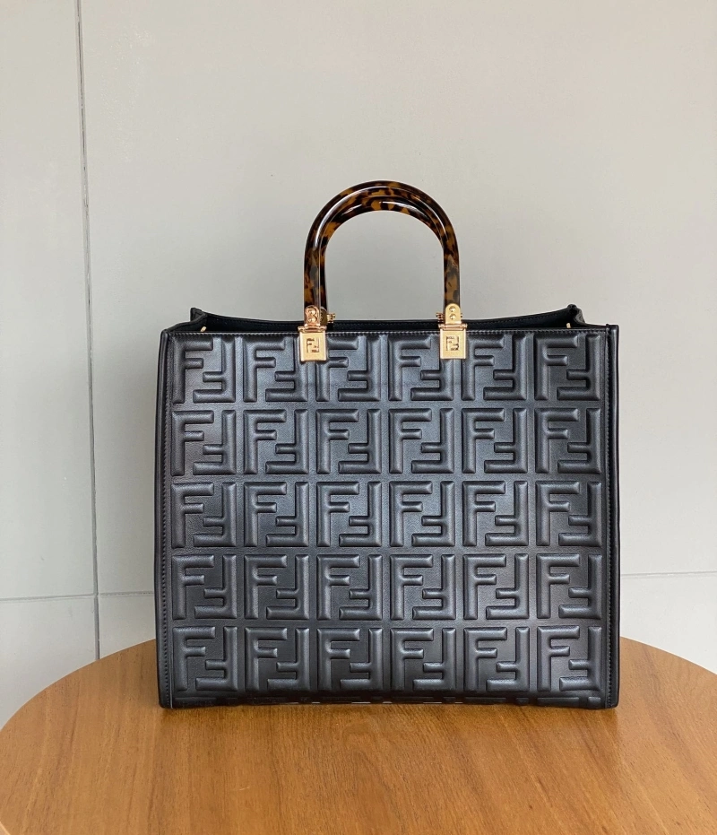 F**di shopping bags 4222c-0051