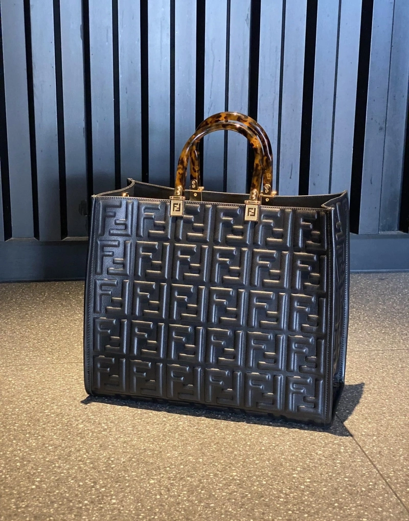 F**di shopping bags 4222c-0051