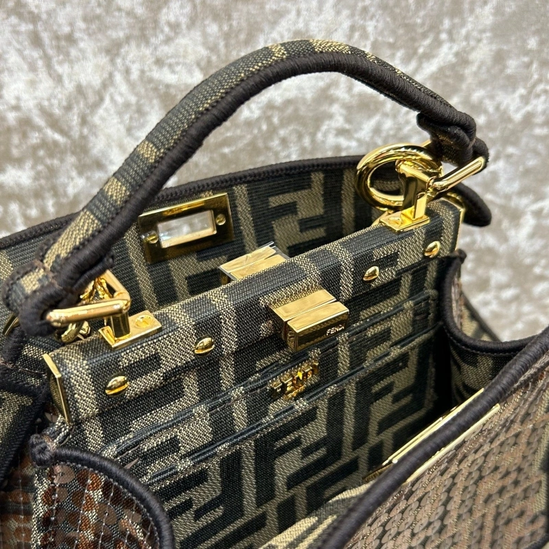 F**di top handle bags 4222c-0065