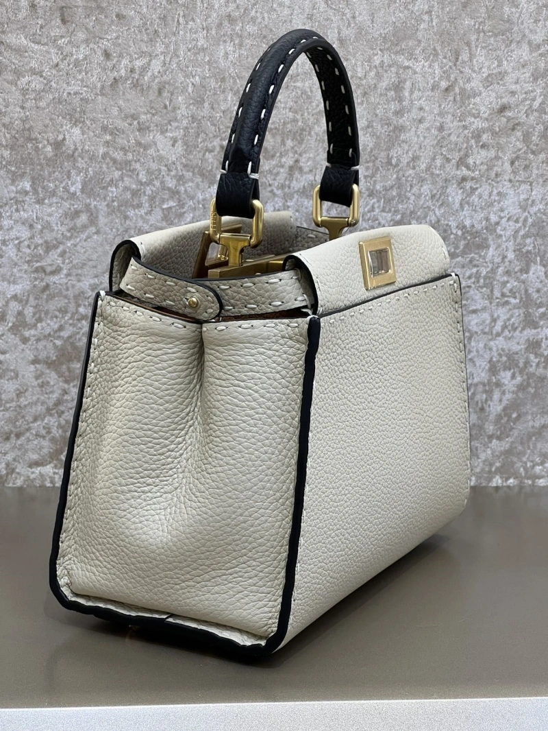 F**di top handle bags 4222c-0069