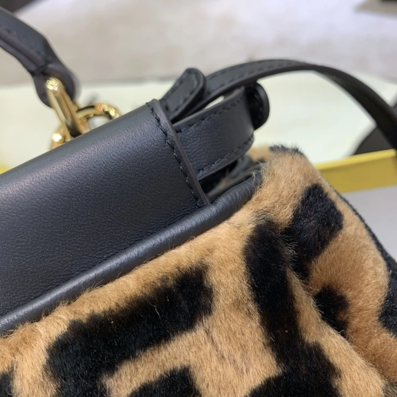 F**di top handle bags 4222c-0078