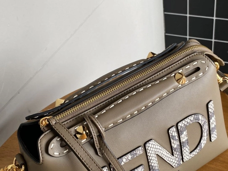 F**di top handle bags 4222c-0090